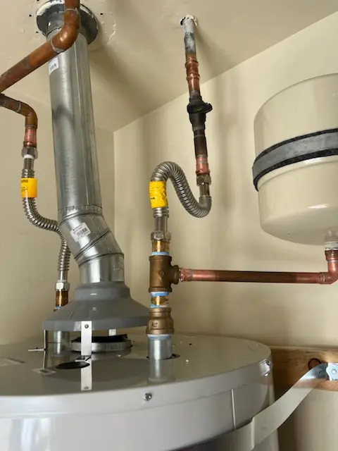 Water heater installation and plumbing repair in Turlock